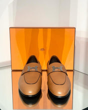 Load image into Gallery viewer, HERMÈS Paris Leather Loafers
