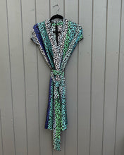 Load image into Gallery viewer, ESCADA Floral Print Cap Sleeve Silk Dress

