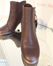 Load image into Gallery viewer, SEE BY CHLOE Louise Zip Up Leather Ankle Boots
