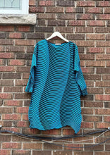 Load image into Gallery viewer, ISSEY MIYAKE Long Sleeve Dress
