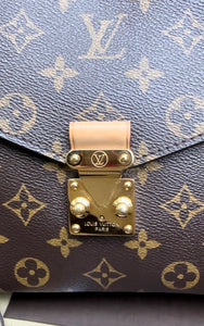 LOUIS VUITTON Monogram Pochette Metis