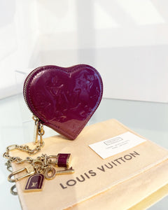 LOUIS VUITTON Pomme D’amor Monogram Vernis Heart Coin Pouch