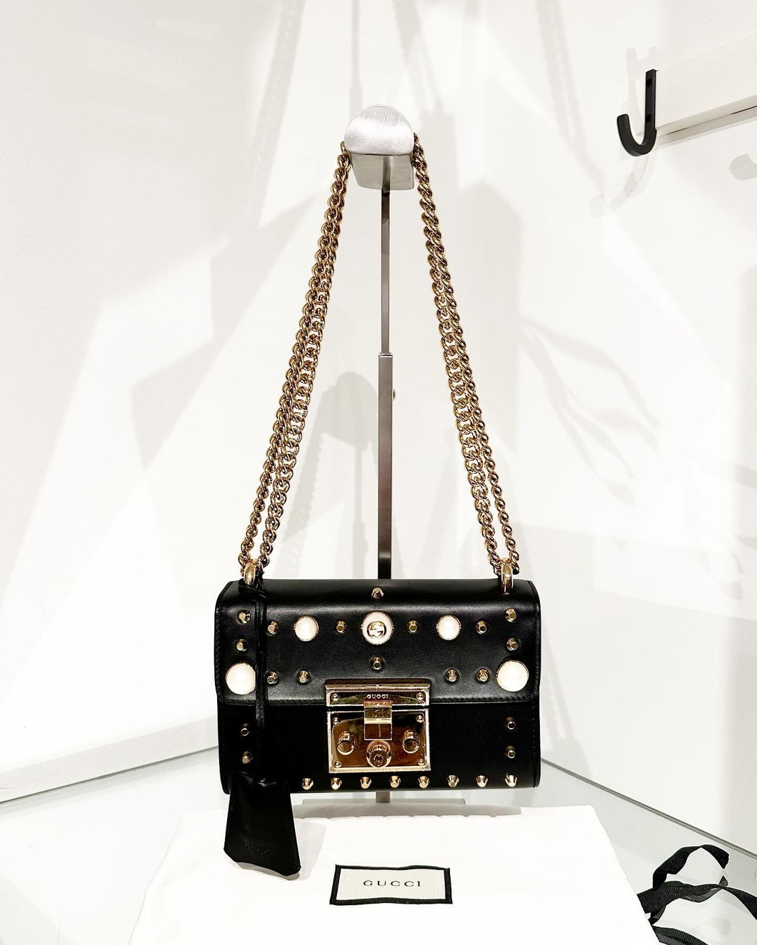 GUCCI Faux Pearl Stud Embellished Padlock Small Chain Strap Leather Shoulder Crossbody Bag