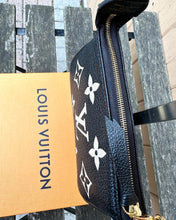 Load image into Gallery viewer, LOUIS VUITTON Bicolour Monogram Empreinte Leather Mini Pochette
