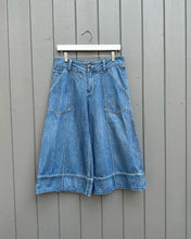 Load image into Gallery viewer, MARC JACOBS Wide Leg Cropped Denim Jeans
