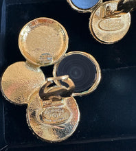 Load image into Gallery viewer, CHANEL Vintage Clip On Earrings
