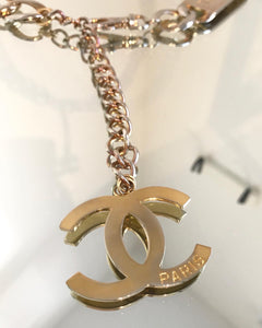 CHANEL Vintage Gold Tone Logo Engraved Bar CC Chain Belt Necklace