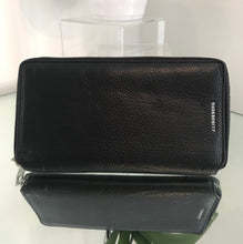Load image into Gallery viewer, J. LINDEBERG Zipper Leather Wallet
