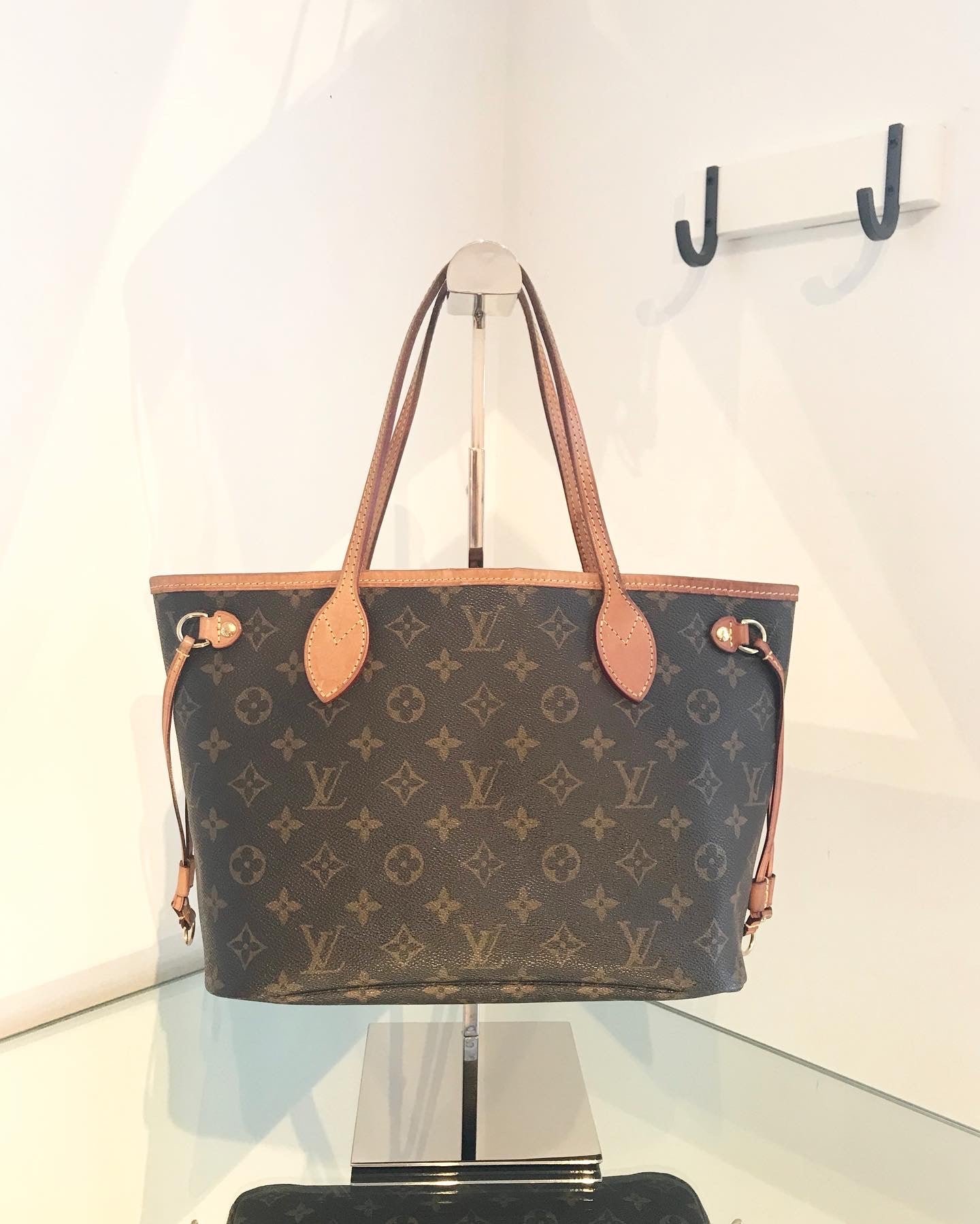 Louis Vuitton Neverfull PM Monogram Canvas Tote Bag