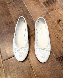CHANEL Bow CC Leather Ballet Flats