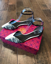 Load image into Gallery viewer, TORY BURCH Snake Print Pointed Toe Leather Flats
