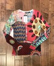 Load image into Gallery viewer, DESIGUAL Multi Colour Print Fine V-Neck Sweater
