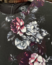Load image into Gallery viewer, MCQ ALEXANDER MCQUEEN Floral Print Silk Short Sleeve Dress
