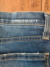 Load image into Gallery viewer, CURRENT/ ELLIOTT Skinny Jeans
