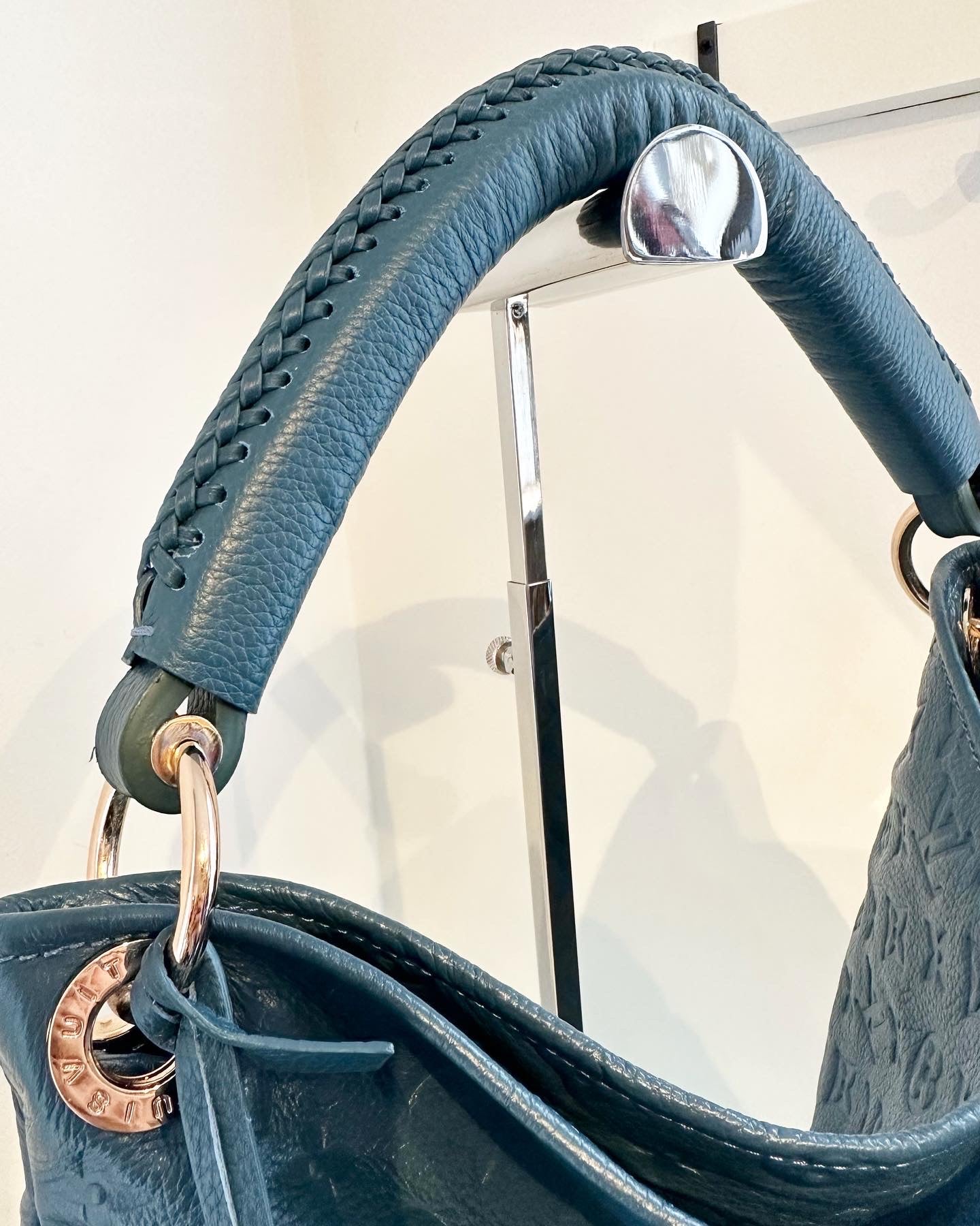Louis Vuitton Orage Monogram Empreinte Leather Artsy MM Bag at