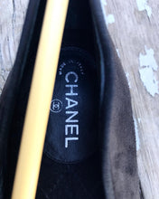 Load image into Gallery viewer, CHANEL Suede Bow Logo Cap Toe Ballet Flats
