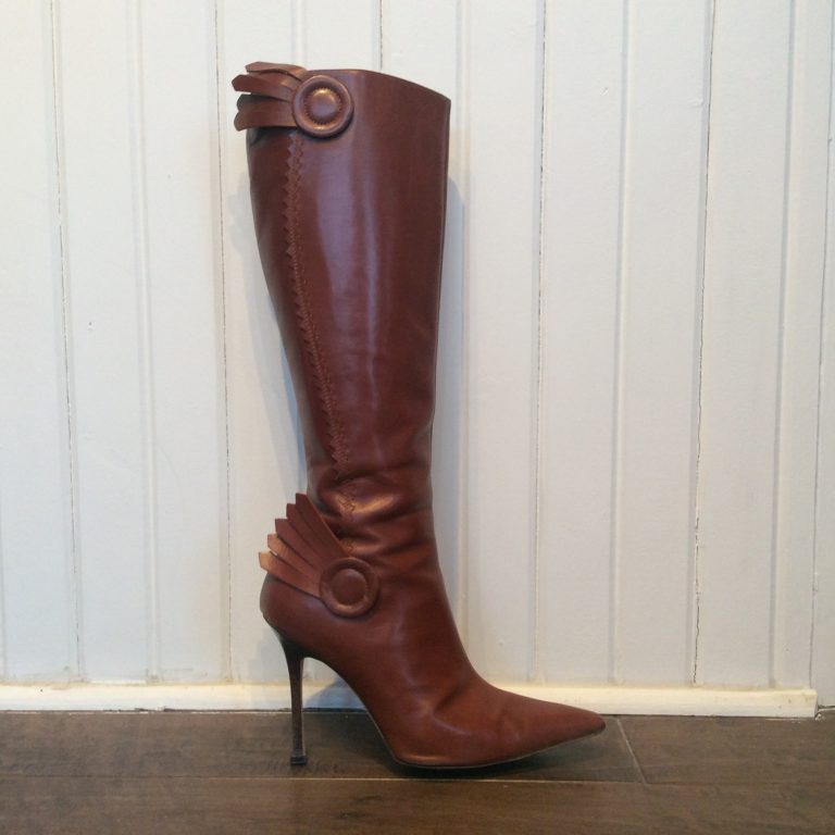 MANOLO BLAHNIK Knee-High Leather Boots