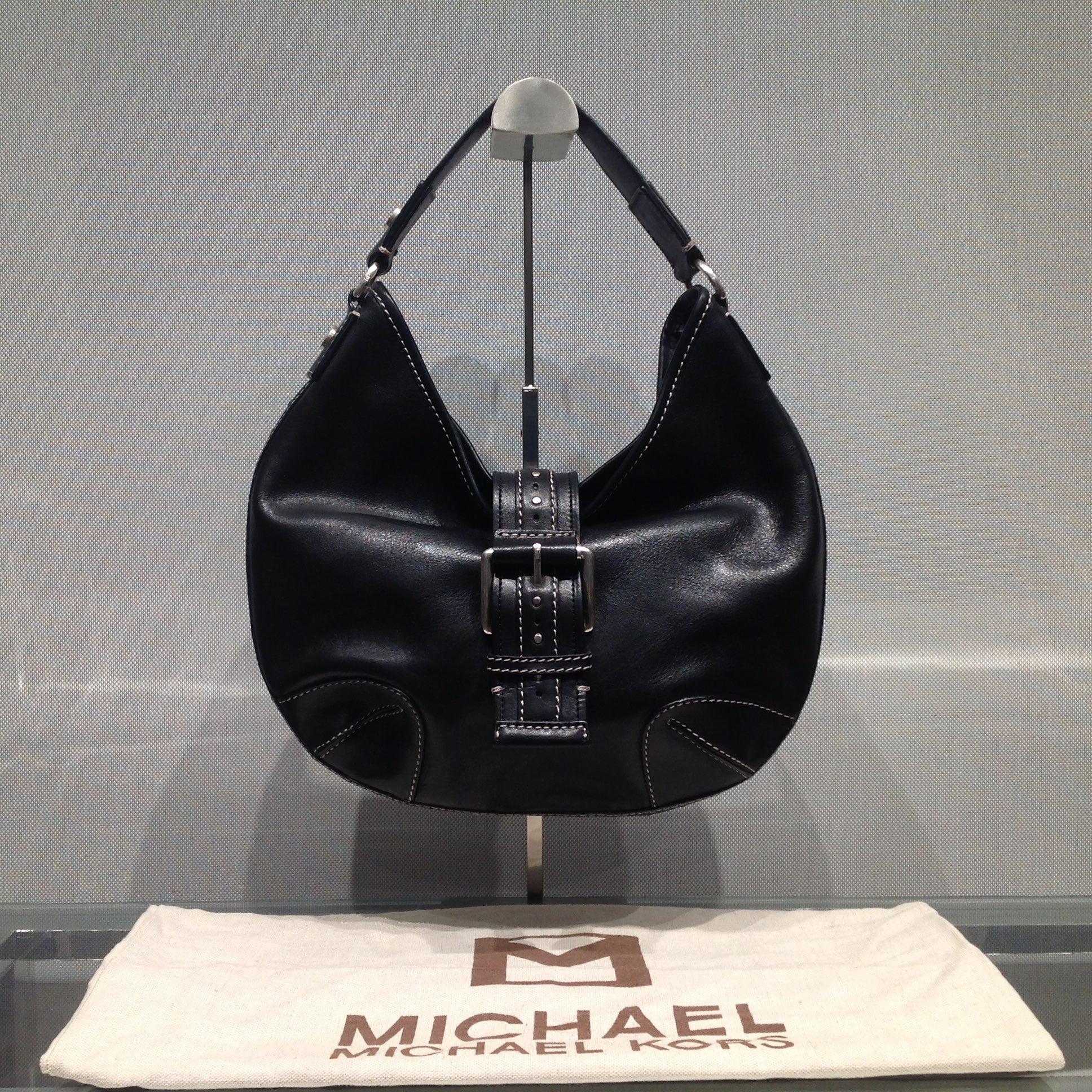 Michael kors leather best sale hobo