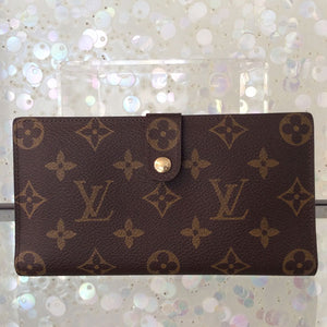 LOUIS VUITTON Monogram Sarah Wallet